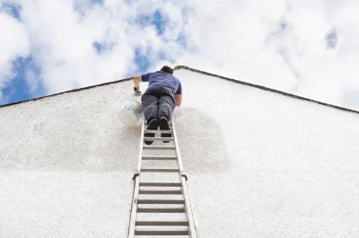 Peinture extérieure à la Villeneuve — façades et ravalement