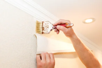 Pose de papier peint à la Villeneuve — revêtements muraux et toiles de verre